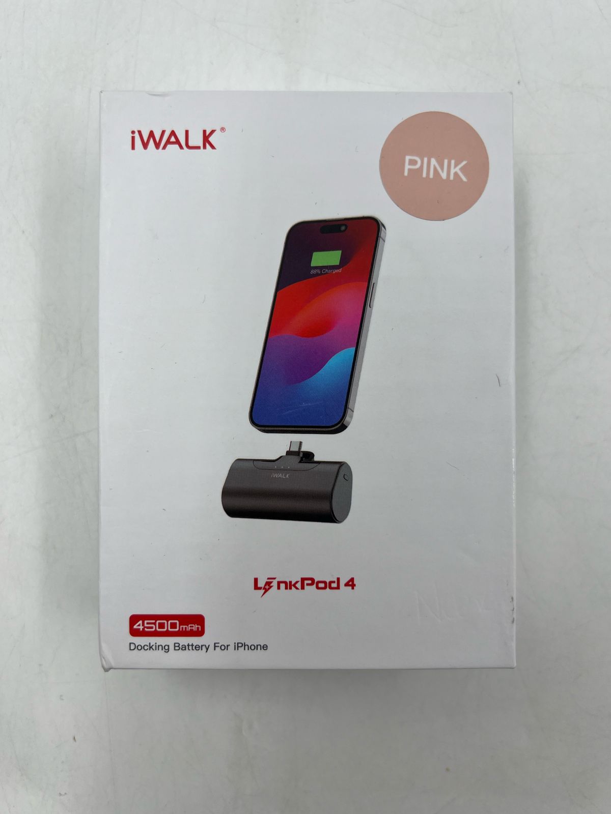 Cargador portátil iWALK con enchufe integrado
