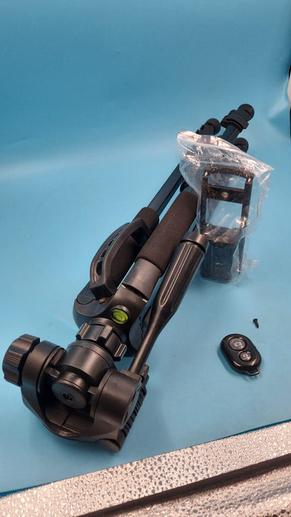 Trípode Profesional Multifunción  Soporte Ajustable  70-180cm