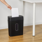 Amazon Basics Trituradora de corte transversal de 12 hojas para papel.(usada)