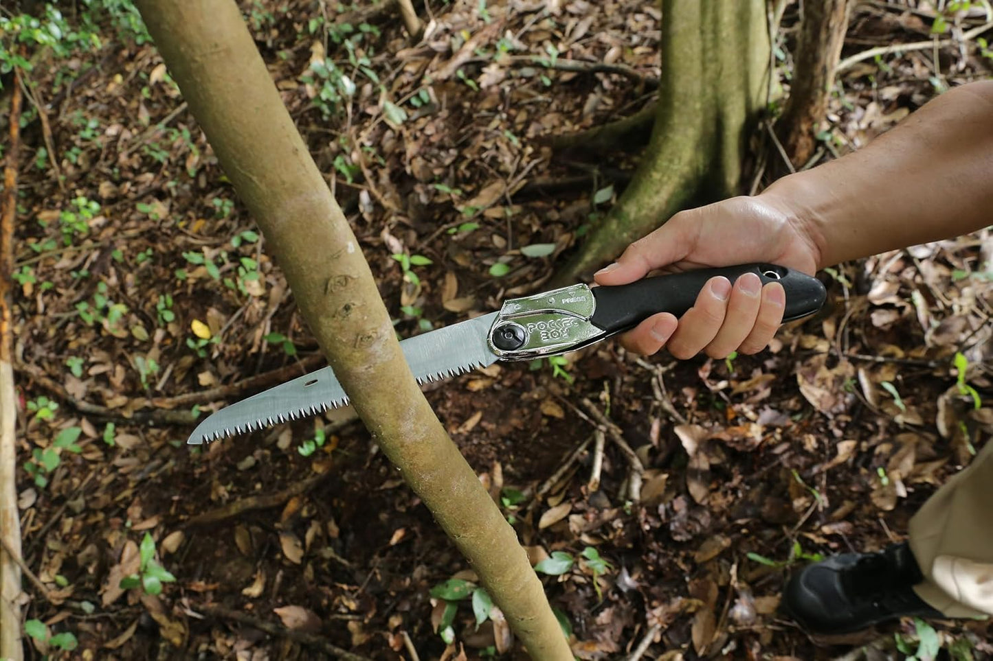 Sierra de mano plegable para jardinería Silky POCKETBOY.