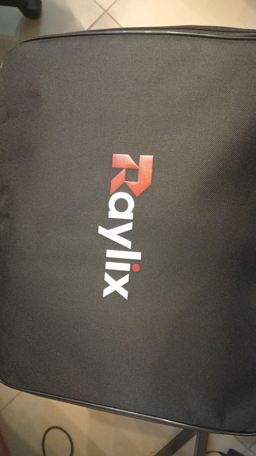 Cargador de auto portátil EV, nivel 1 y 2, 16 amp. 110/240V (USADO)