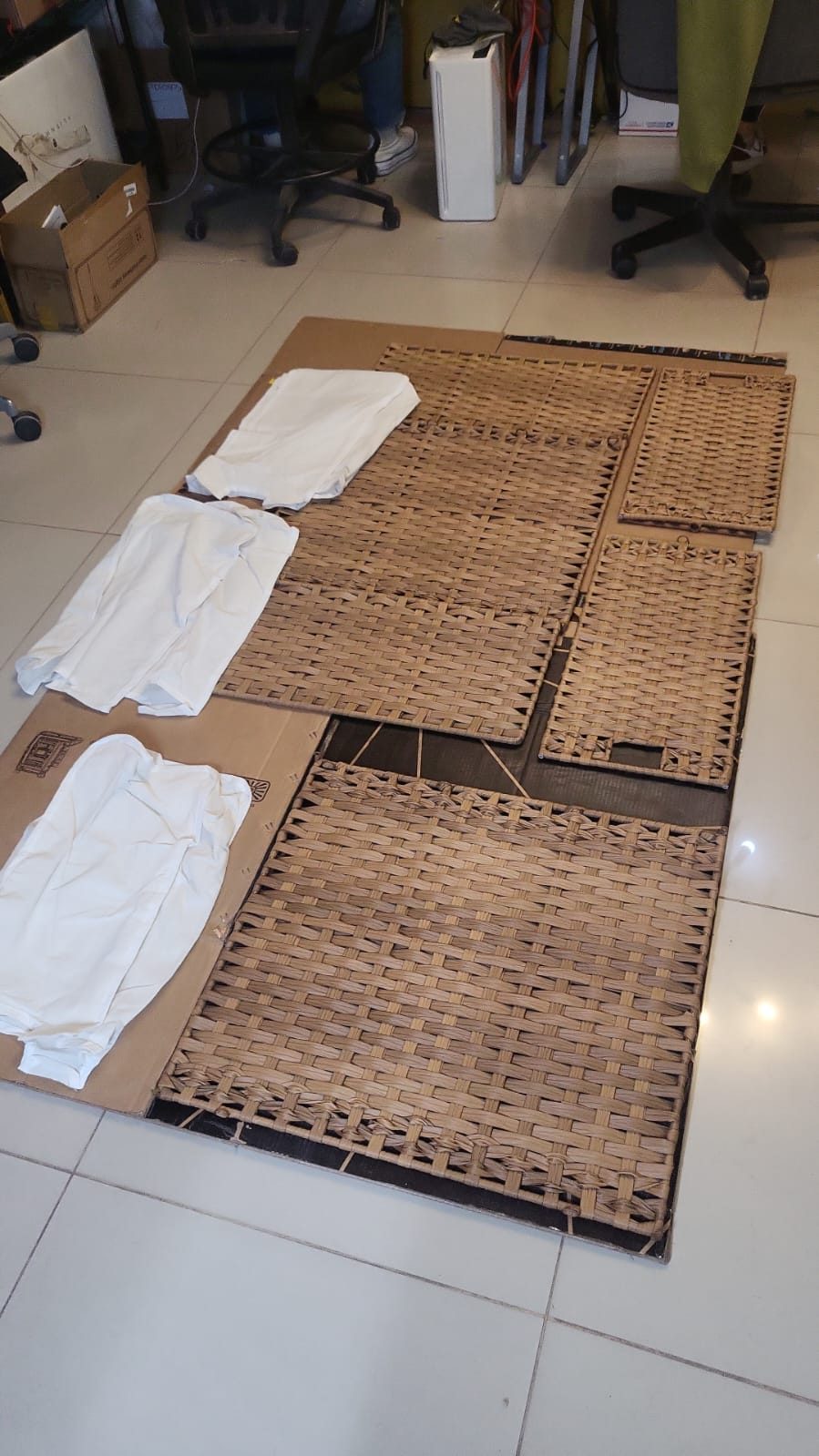 Cesto de ropa sucia de mimbre SETVSON con tapa, color natural, 132 litros — vista 11