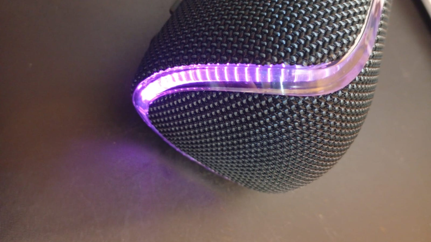 Altavoz Bluetooth portátil, impermeable con luces, Super Bass.