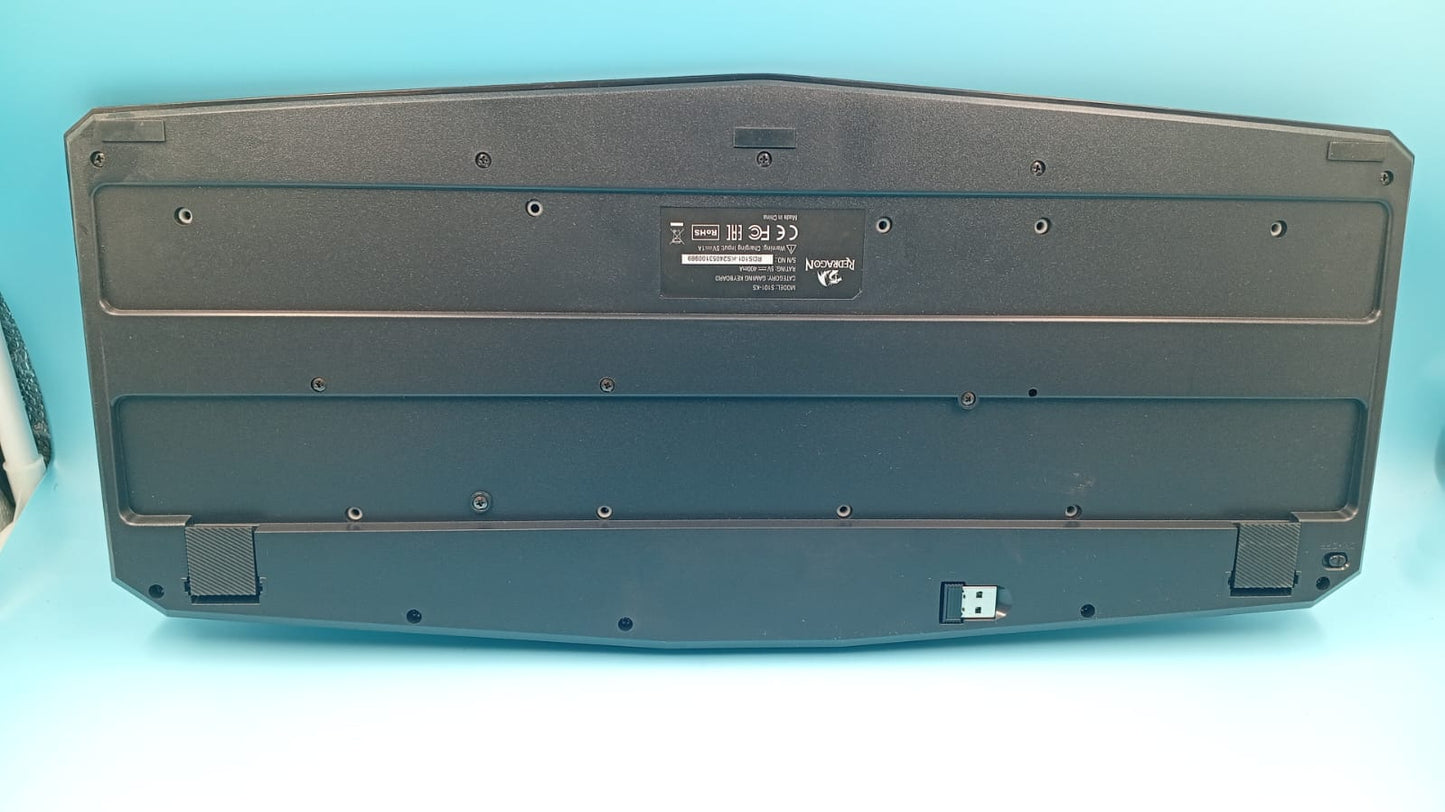 Teclado y mouse inalámbrico para juegos , RGB, Redragon (USADO).