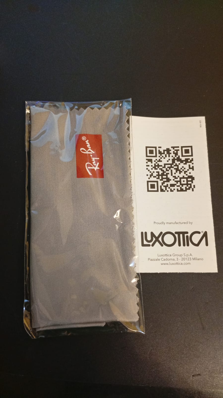 Lentes de sol, Ray-Ban Erika Classic, RB4171, degradados.