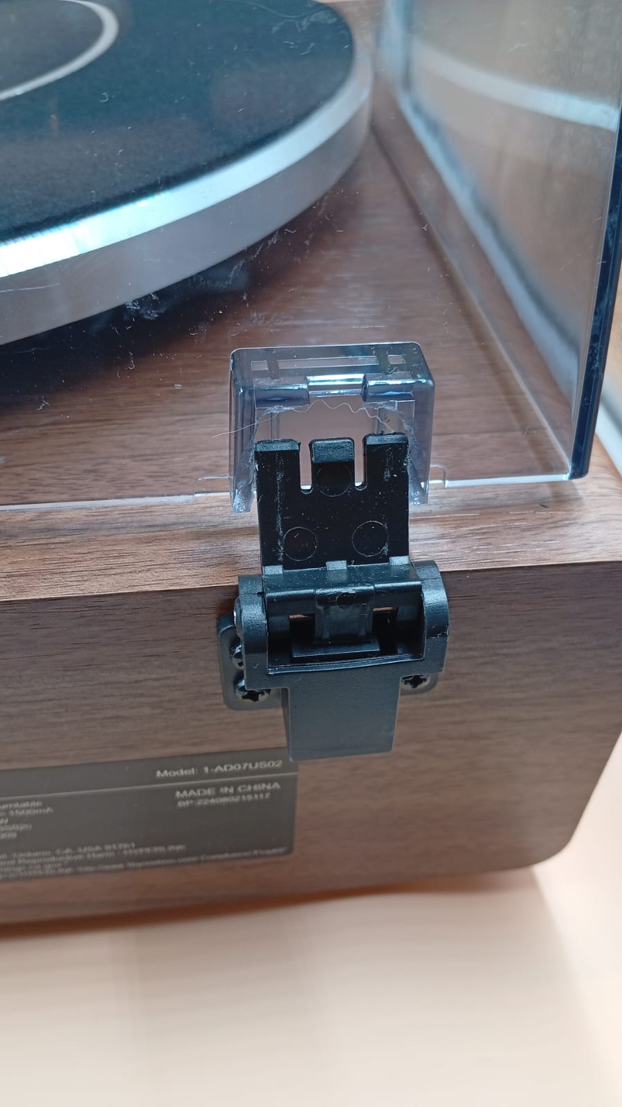 Tocadiscos De Transmisión Por Correa 1 By One, (USADO CON DETALLE).