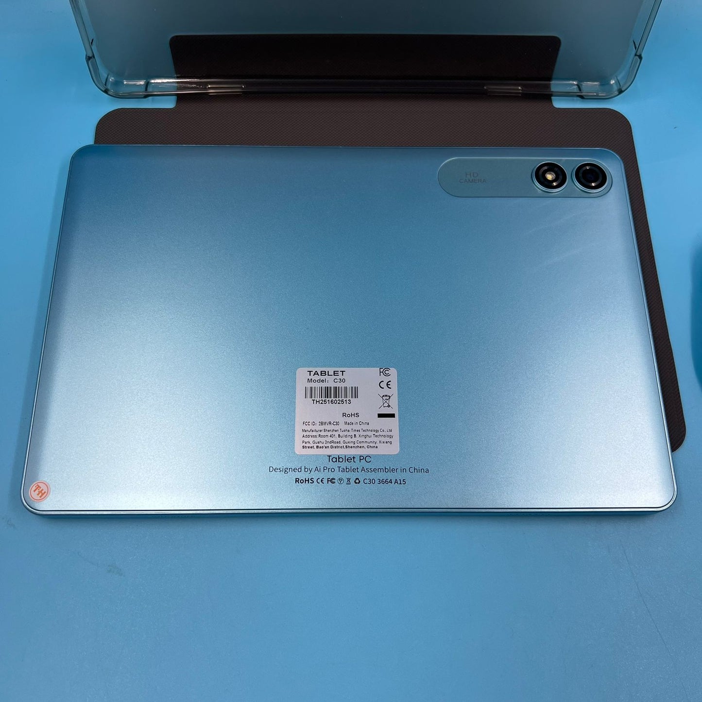 Tableta Android 10.1" cámara dual  BT5.0 con funda incluida (USADO)