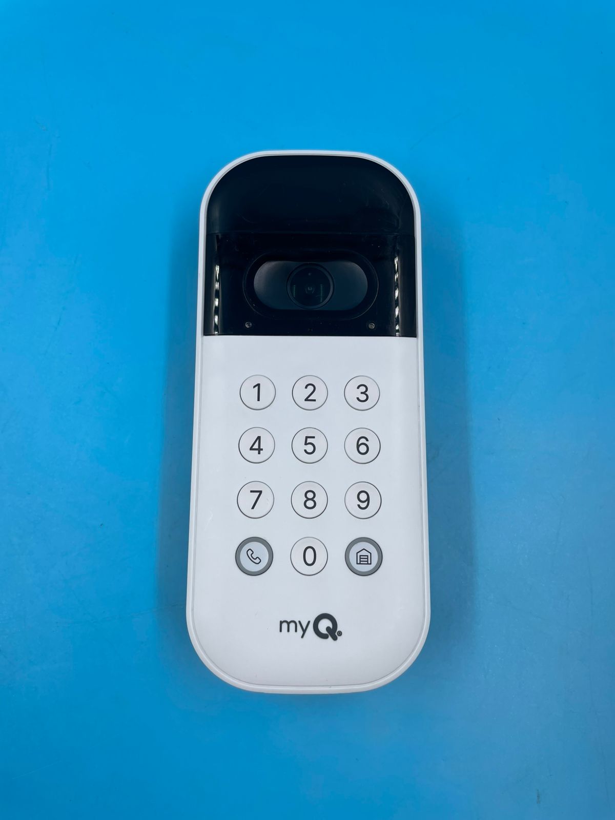 CHAMBERLAIN myQ Smart Garage Door - Teclado de vídeo con cámara.(USADO)