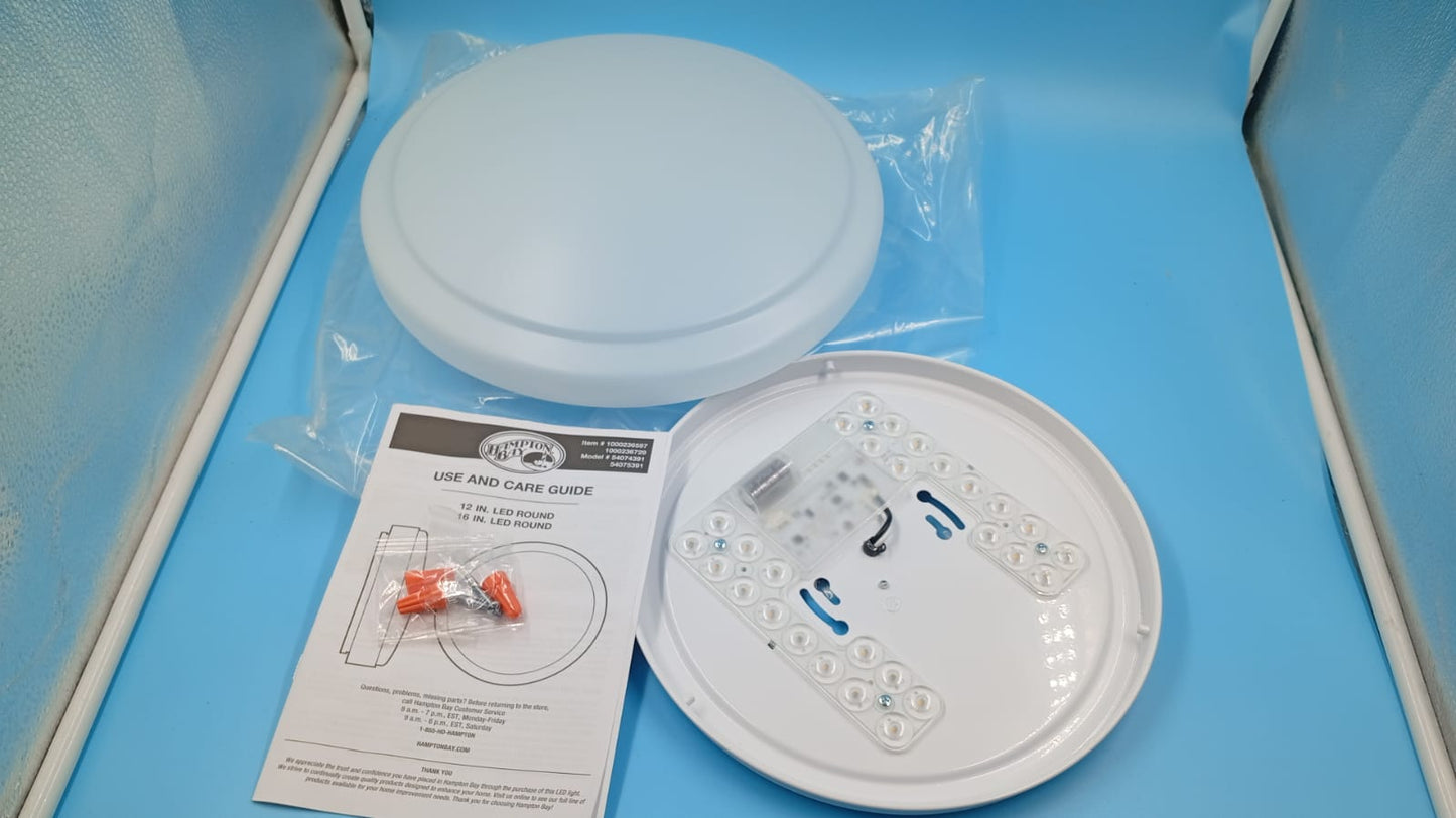 Luz LED redonda, montaje empotrado de 12', Hampton Bay (DET. CAJA)