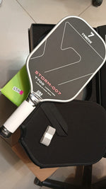 Pala de Pickleball con superficie de fibra de carbono, YVmove T700.
