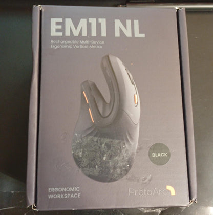 Mouse vertical ergonómico ProtoArc EM11 NL negro con cable de carga — vista 2