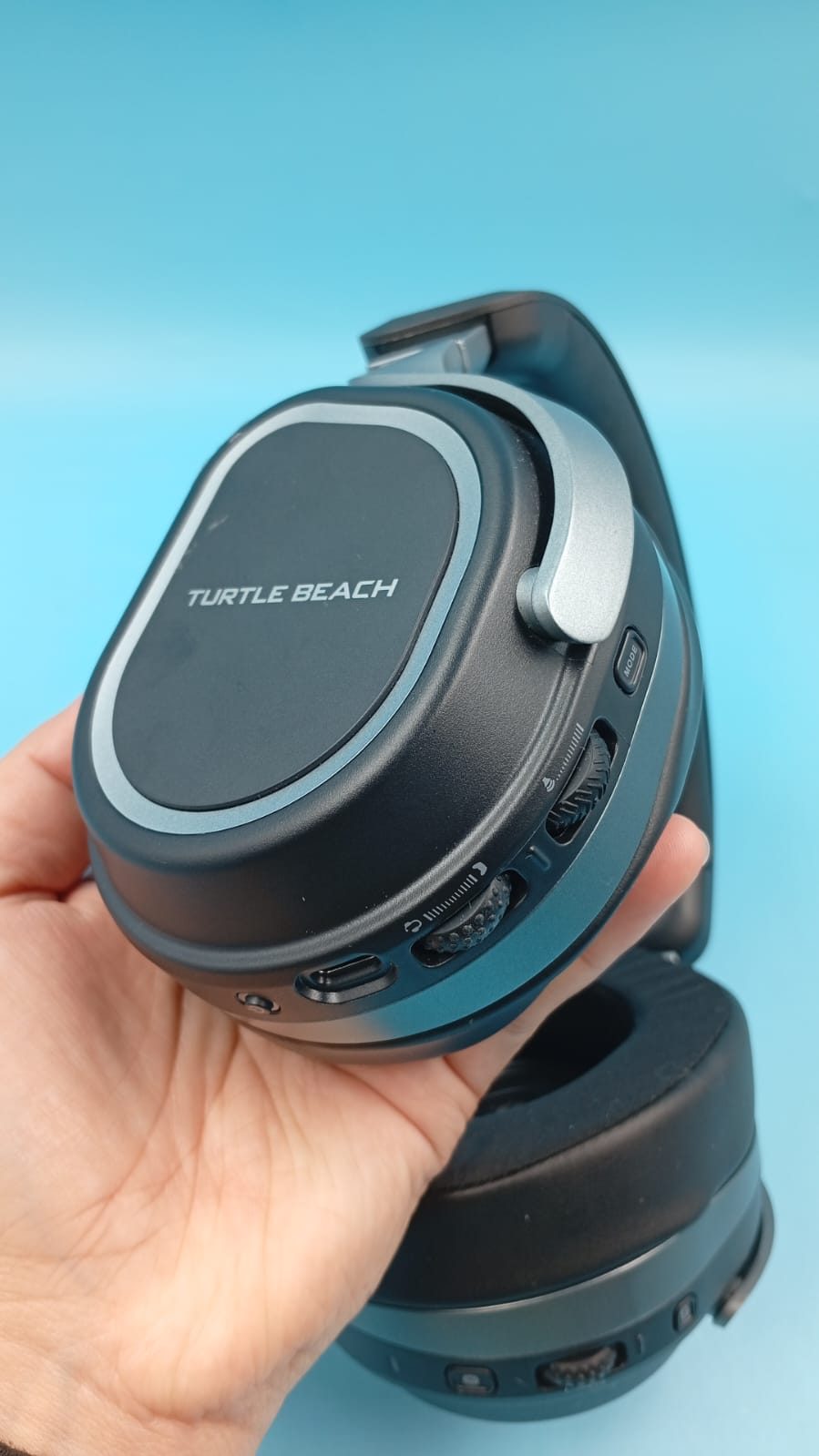 Audífonos gamer Turtle Beach Stealth 700 Gen 3 negros, usado — vista 2