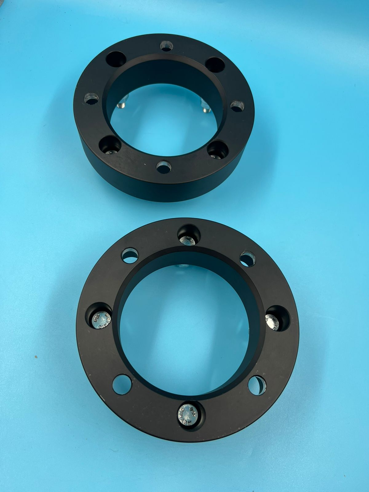 VLAOSCHI Espaciadores de rueda de 4x137  1.5" detalle estetico