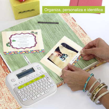 Rotulador Electrónico Brother PT-D210, 14 Fuentes, 617 Símbolos, 97 Marcos.