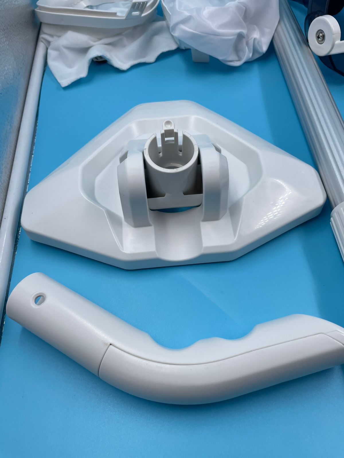 KRAFTEK Aspiradora de piscina,recargable inalámbrica.(USADA)