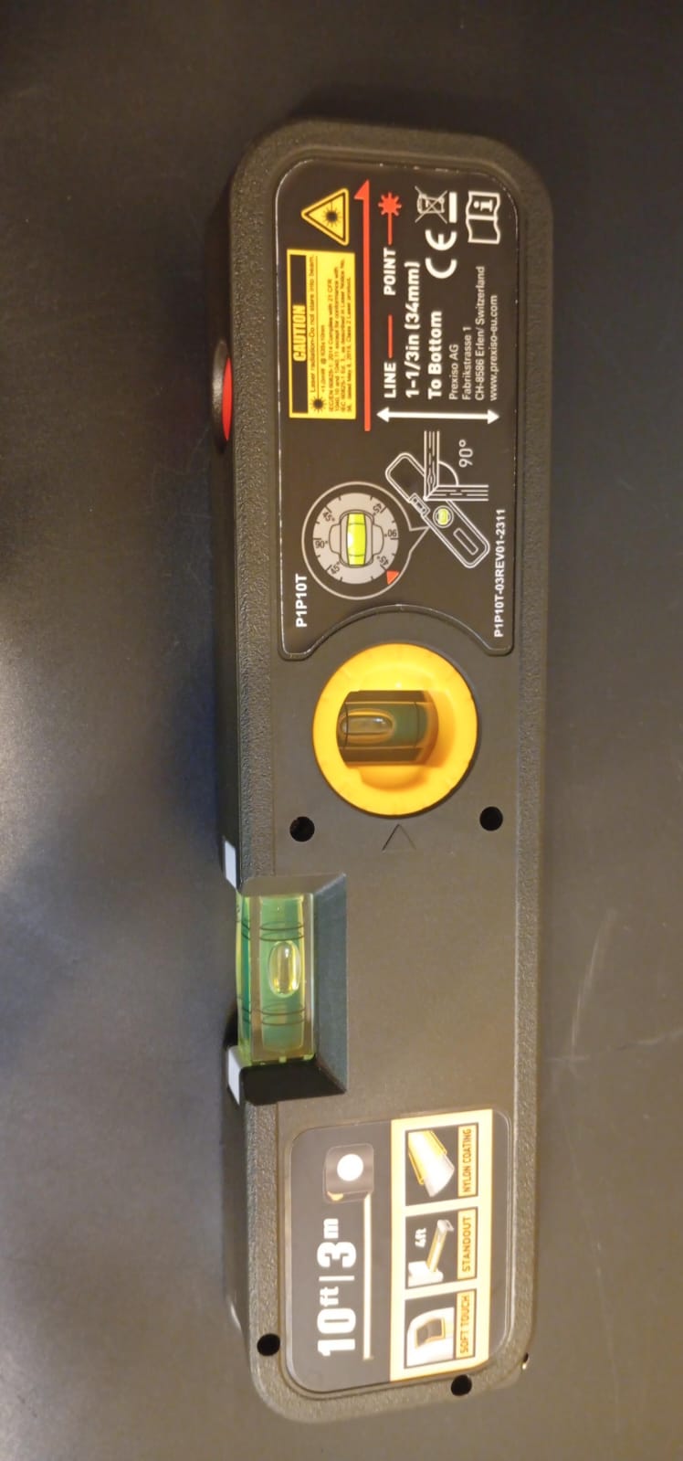 Nivel láser 4 en 1, punto de alineación, línea láser y cinta métrica.