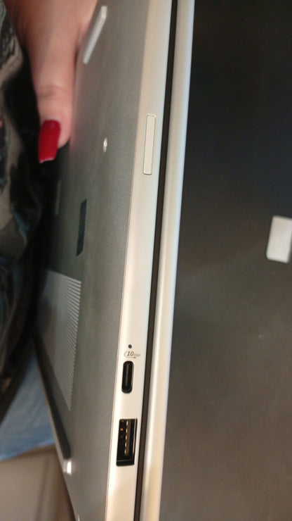Lap-Top HP EliteBook 8 G1a de 14", AMD Ryzen 5 Pro, 32 GB, AI Notebook *U*