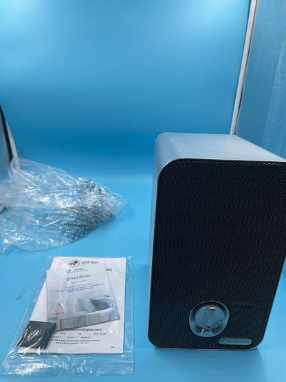 Sistema purificador de aire HEPA 3 en 1 GermGuardian AC4100.
