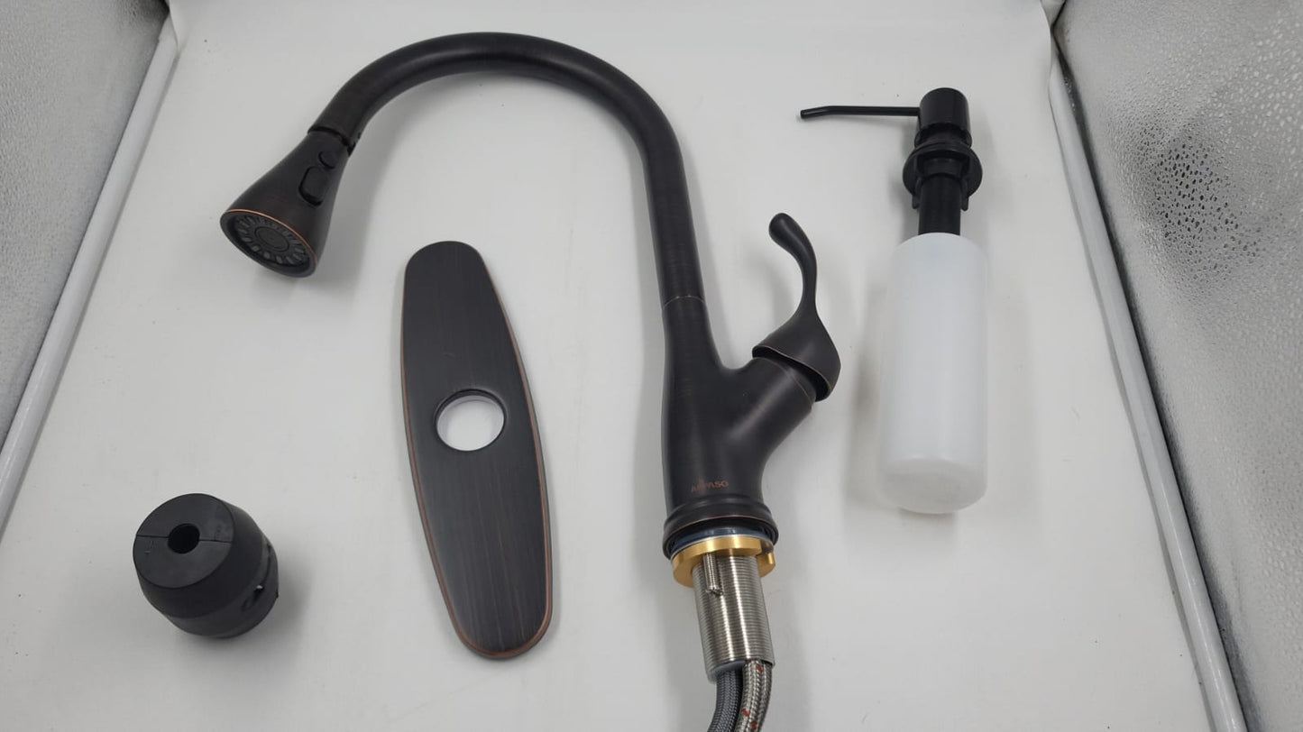 Grifo de cocina desplegable de una sola manija con retroceso a presión