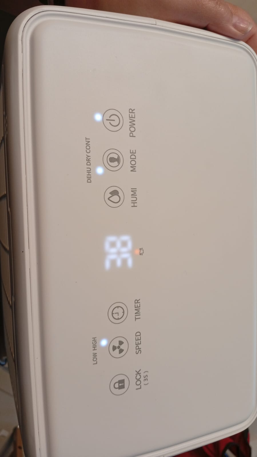 Deshumidificador de 30 pintas para el hogar, 2000 pies cuadrados.