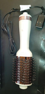 Cepillo secador Hair Trends, aire caliente, 75 mm, moldeador y voluminizador.