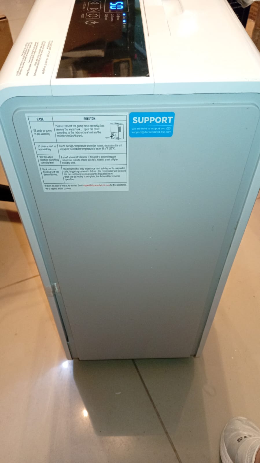 Deshumidificador, 4500 pies cuadrados, manguera drenaje,(USADO).