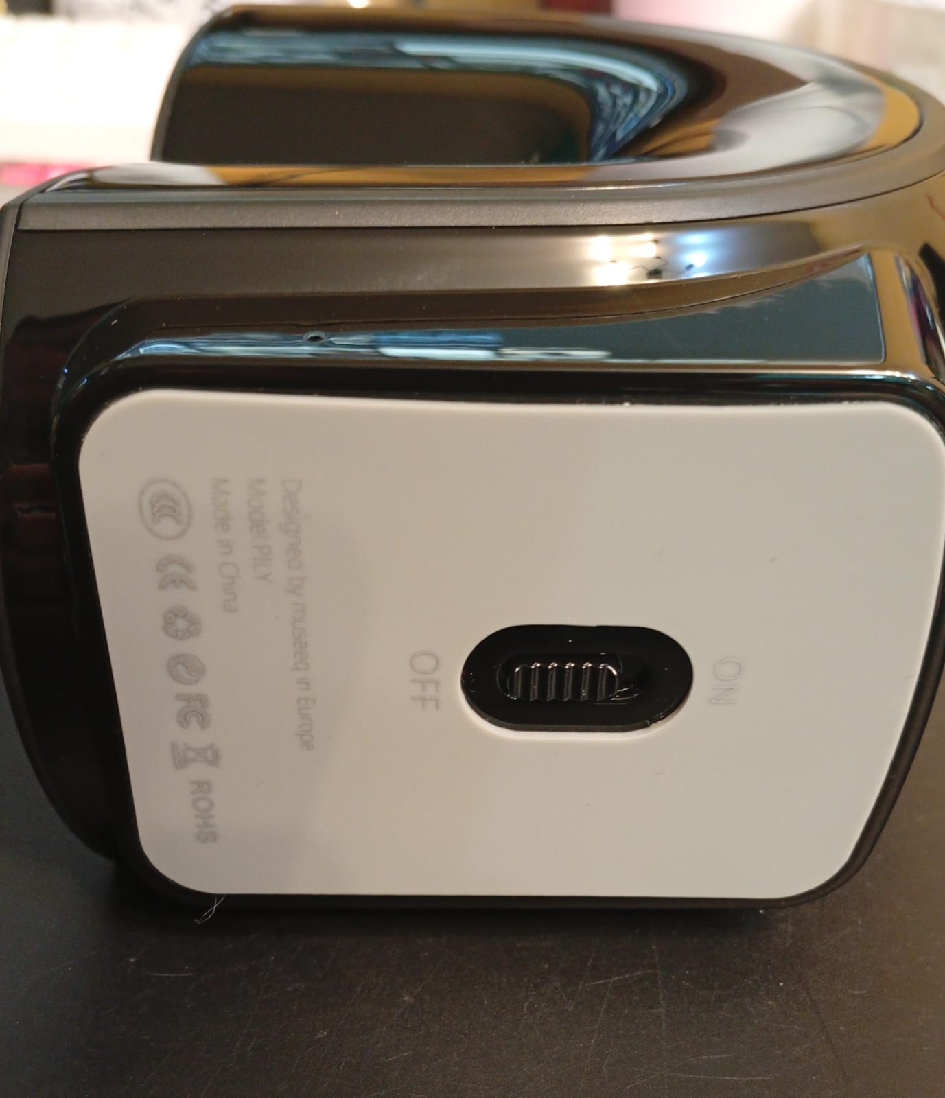 Altavoz portátil inalámbrico Bluetooth 4.2, Museeq PILY (NEGRO).