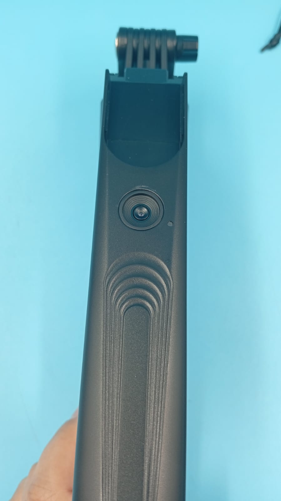 Trípode para selfie con seguimiento automático de cara, (USADO).