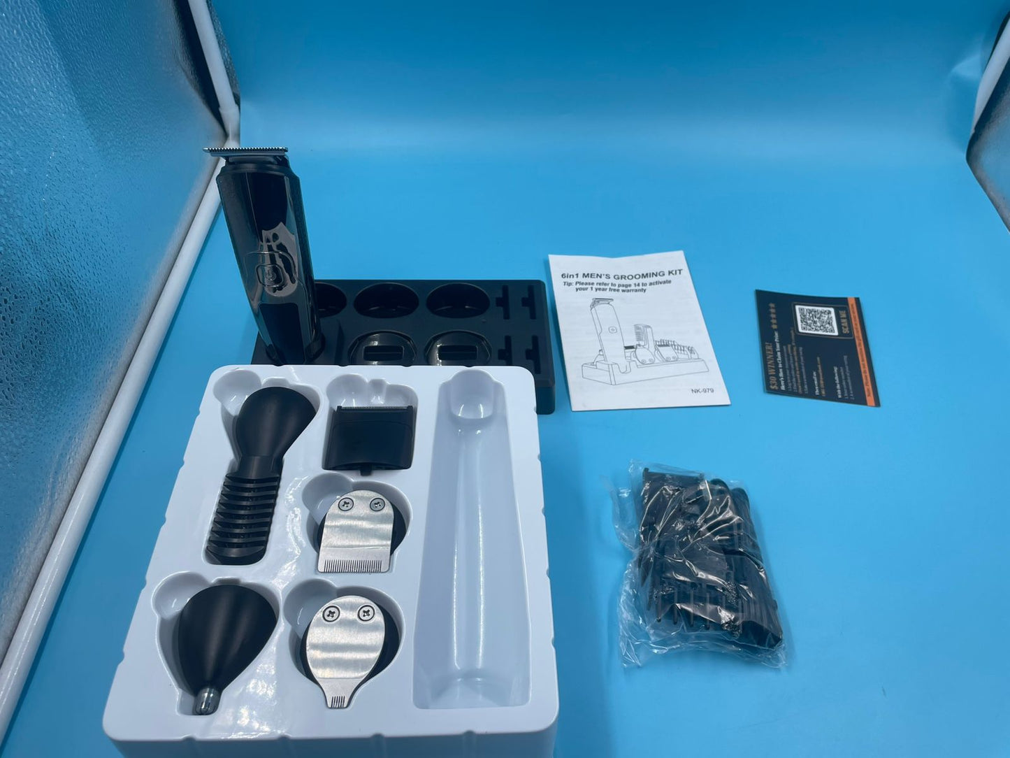 Juego de recortadora de barba eléctrica 6 en 1 para hombres.