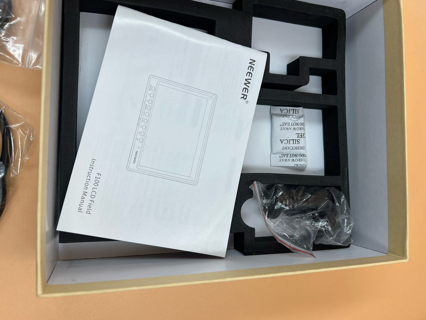 NEEWER F100 Cámara de 7 Pulgadas Monitor (USADO)