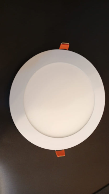 Amico paquete de 24 luces, empotrables ultrafinas, 6".