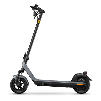 Patin eléctrico NIU KQi 200P, suspensión, 32 km/h, Autonomía: 54 km.