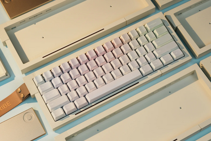 Teclado Mecanico Desktop Tribe DT60, Customizable y chasis de aluminio.
