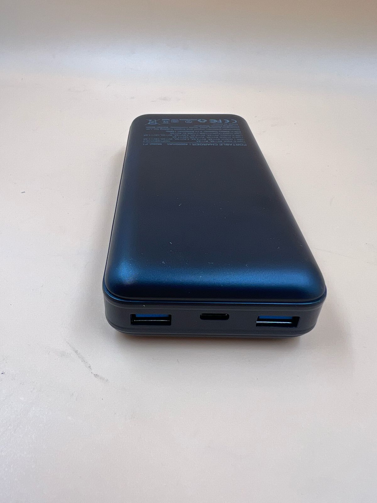 Cargador portátil de 40 000 mAh, USB-C