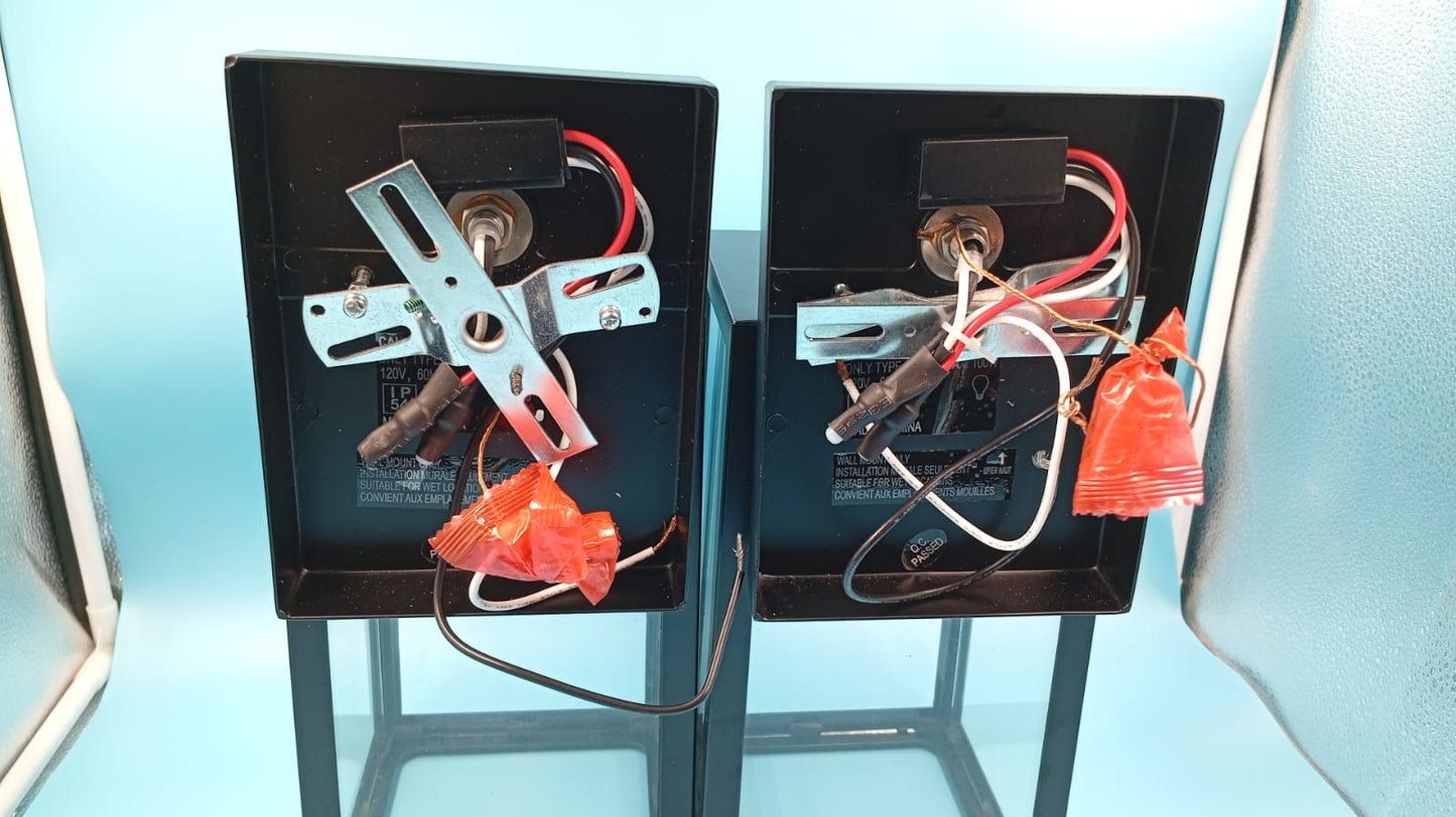 Lámparas de pared exterior, con sensor de atardecer a amanecer.