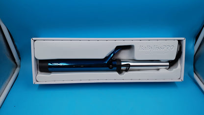 Plancha De Rizo De Titanio  BaBylissPRO BNTW150XLUC.