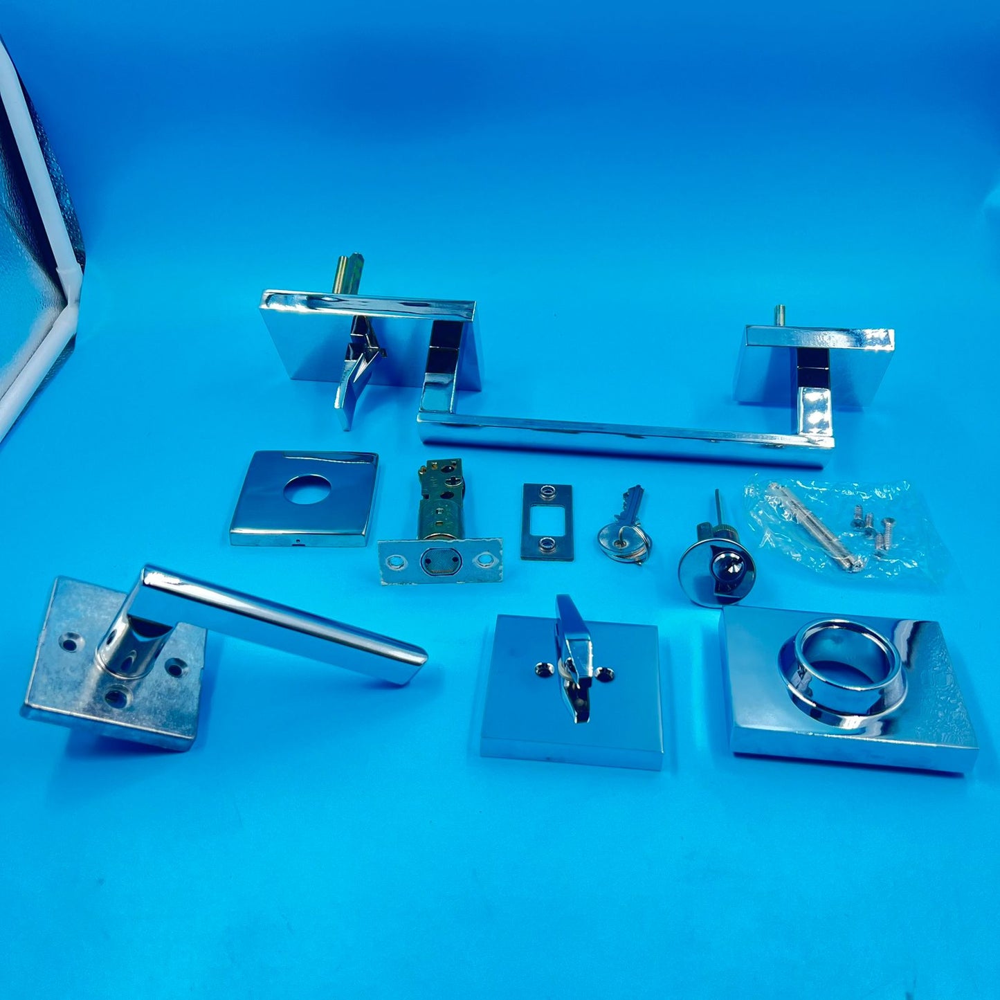 Juego de manijas para puerta delantera del hogar cromo pulido (USADO)