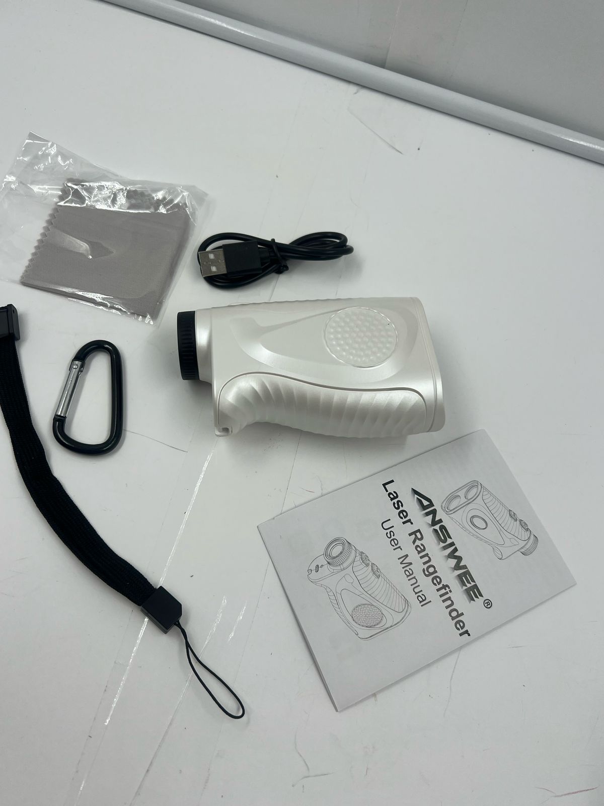 Telémetro láser de precisión con pendiente Ansiwee