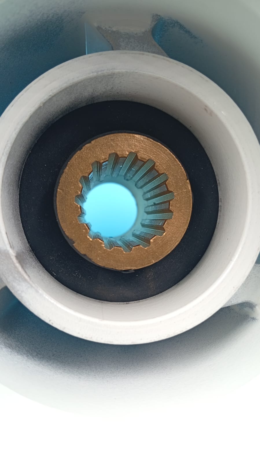 Propeller Y60 6E5-45947-00-EL, Helice de embarcacion, 13 1/2X15-K