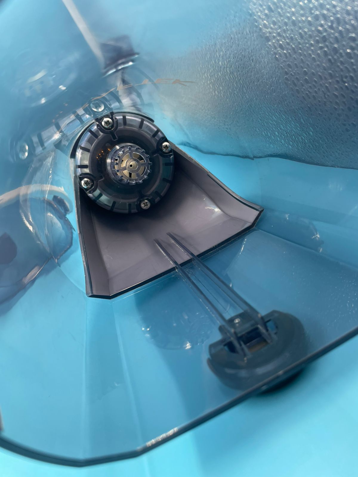 KRAFTEK Aspiradora de piscina,recargable inalámbrica.(USADA)