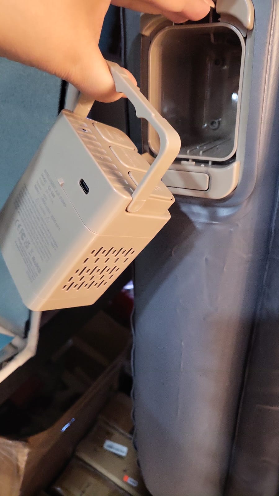 Colchón SUV de aire con bomba eléctrica integrada, para viajes AKUDY USADO