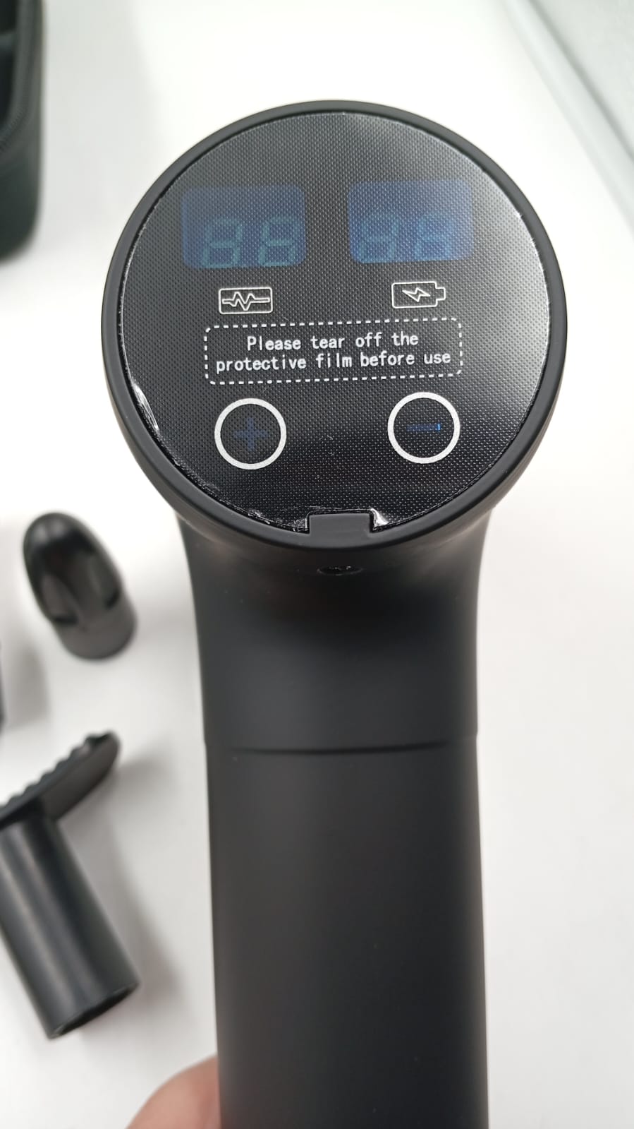 PISTOLA MASAJEADORA ELEFOR, 8 CABEZALES.(USADA CON DETALLE)