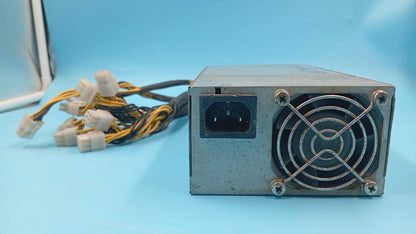 Fuente de alimentación Bitmain APW3++- 12V 1600W (USADO)
