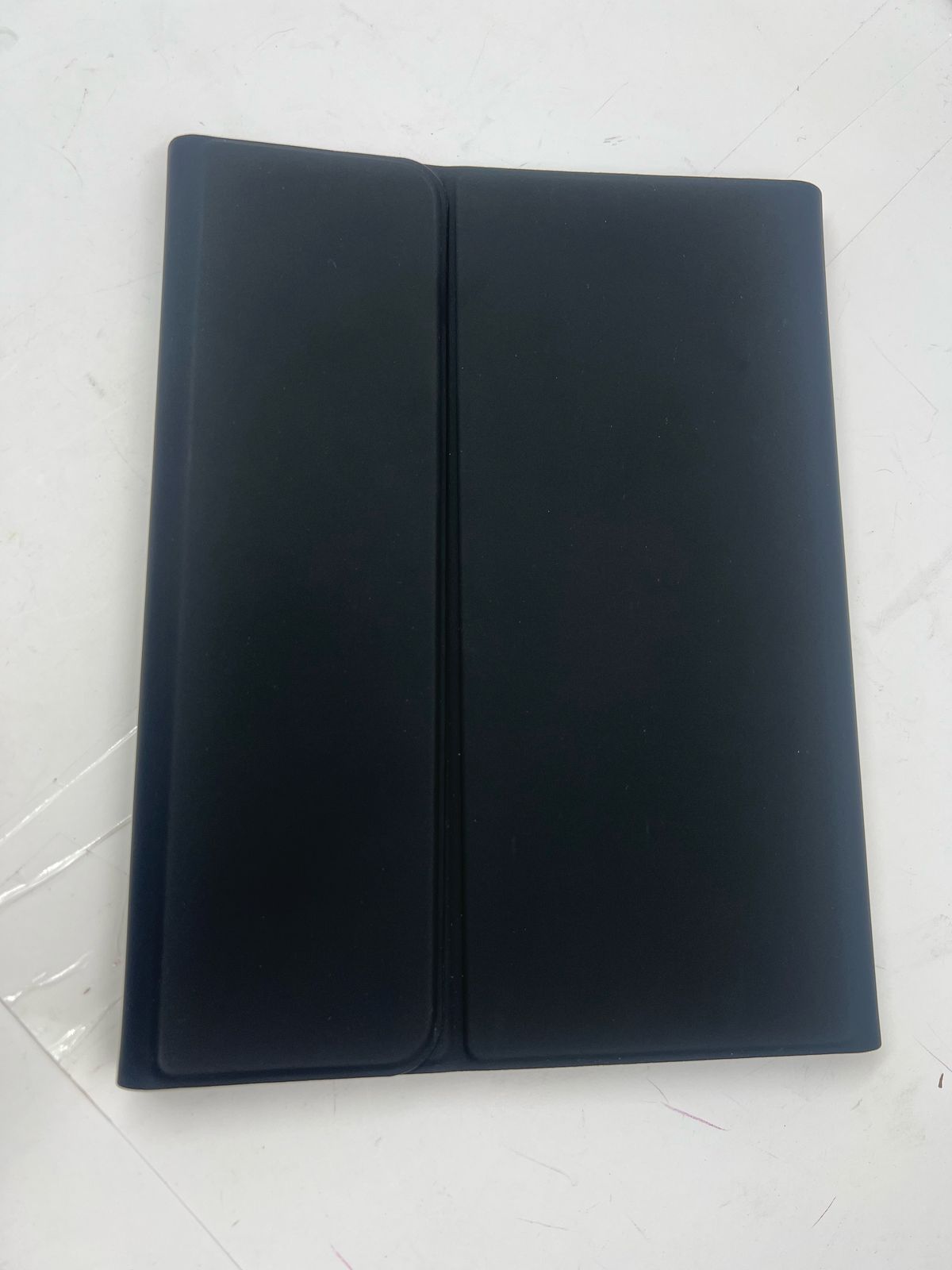 Funda con teclado para iPad Air 5/4 gen 10.9"