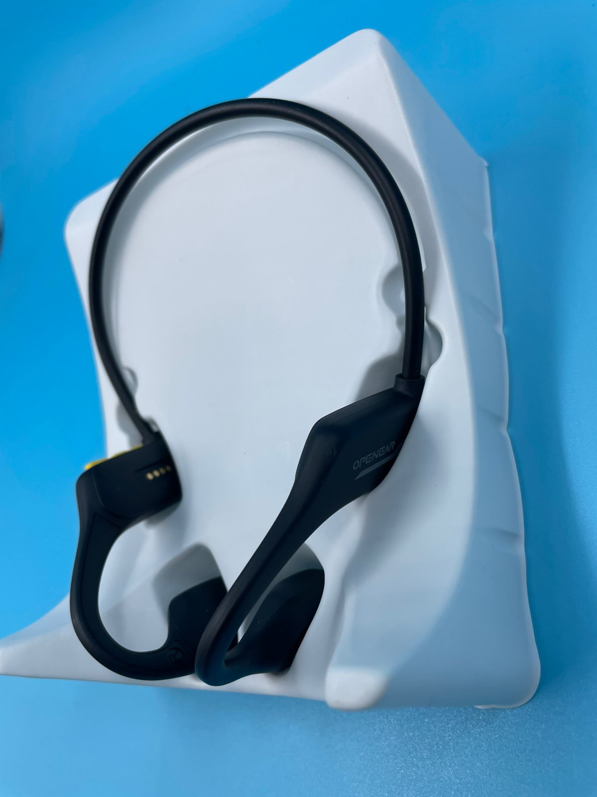 Auriculares de conducción ósea – IPX8 impermeable Bluetooth.