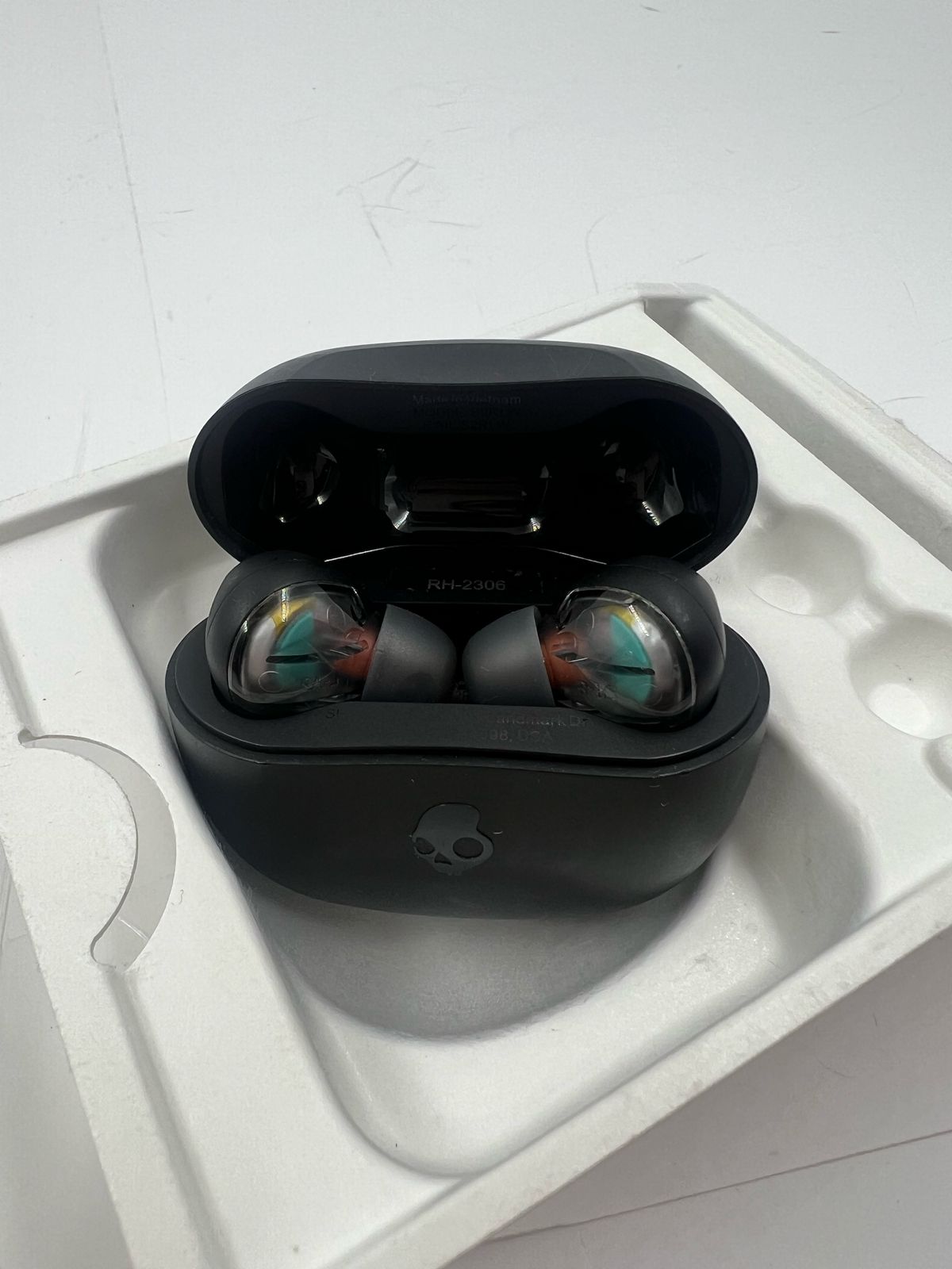 Skullcandy Rail Auriculares In-Ear Inalámbricos (USADO)