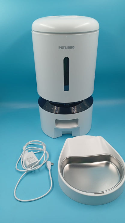 Comedero automático para mascotas. (USADO)