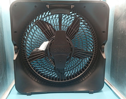 Ventilador Vornado 810, Soporte Plegable, 5 Velocidades (USADO)