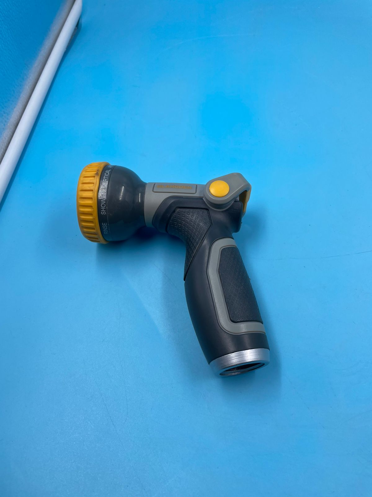 GLAHODEN Carrete de manguera de jardín retráctil de 5/8 pulg. x 100 pies.