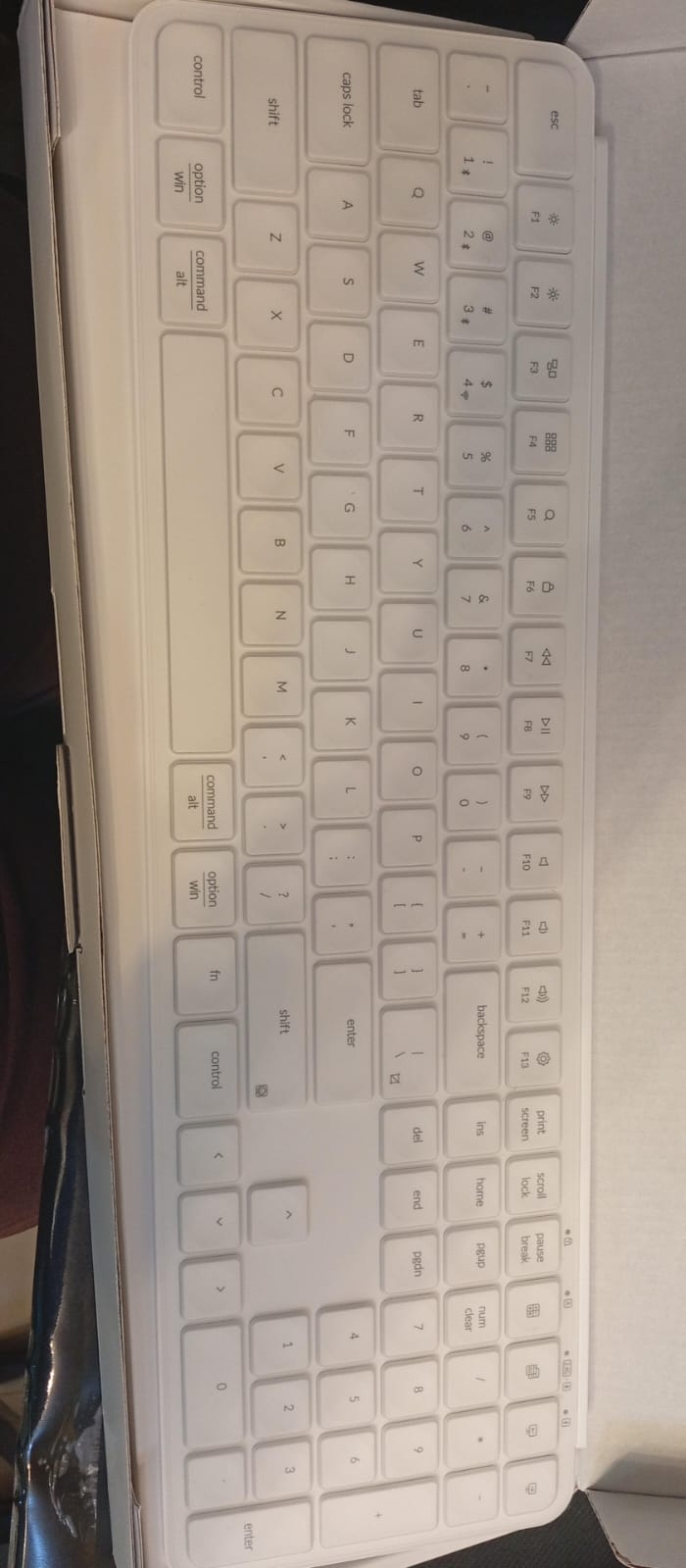 Teclado Inalámbrico, Tamaño Completo, ZMK, Bluetooth/2,4 GHz.